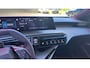 Peugeot E-3008 Allure | Elektrische parkeerrem | Extra getinte achterste zijruiten en achterruit