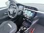 Opel Corsa Ultimate | Dode hoek waarschuwing | Draadloze telefoonlader | Elektronische klimaatregeling (ECC)