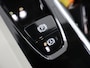 Volvo XC60 2.0 T8 Plug-in hybrid AWD Inscription | Trekhaak| Apple CarPlay/Android Auto | Comfortstoelen | Adaptieve Cruise Control | Ele.kofferdeksel | Panoramadak | Ele.verstelbare stoel + Geheugen | Full LED Koplampen |