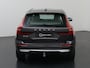 Volvo XC60 2.0 T8 Plug-in hybrid AWD Inscription | Trekhaak| Apple CarPlay/Android Auto | Comfortstoelen | Adaptieve Cruise Control | Ele.kofferdeksel | Panoramadak | Ele.verstelbare stoel + Geheugen | Full LED Koplampen |