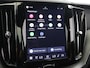 Volvo XC60 2.0 T8 Plug-in hybrid AWD Plus Dark Achterbank verwarming | Achteruitrij assistent | Camera | Apple CarPlay/Android Auto | Comfortstoelen | Adaptieve Cruise Control | DAB | Draadloze Telefoonlader | Panoramadak | Ele. verstelbare stoel + geheugen | Stuur/Stoelverwarming | Harman/Kardon Audio |