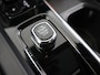 Volvo XC60 2.0 T8 Plug-in hybrid AWD Plus Dark Achterbank verwarming | Achteruitrij assistent | Camera | Apple CarPlay/Android Auto | Comfortstoelen | Adaptieve Cruise Control | DAB | Draadloze Telefoonlader | Panoramadak | Ele. verstelbare stoel + geheugen | Stuur/Stoelverwarming | Harman/Kardon Audio |