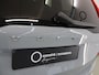 Volvo XC90 2.0 T8 Recharge AWD Core Bright | Achteruitrijcamera | Apple CarPlay/Android Auto | Comfortstoelen | Adaptieve Cruise Control | Draadloze telefoonlader | Ele. achterklep | Navigatie | Sfeerverlichting | Stuur en stoelverwarming | 7-Zitplaatsen | Harman/Kardon | Trekhaak |