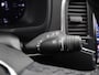 Volvo XC90 2.0 T8 Recharge AWD Core Bright | Achteruitrijcamera | Apple CarPlay/Android Auto | Comfortstoelen | Adaptieve Cruise Control | Draadloze telefoonlader | Ele. achterklep | Navigatie | Sfeerverlichting | Stuur en stoelverwarming | 7-Zitplaatsen | Harman/Kardon | Trekhaak |