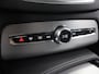 Volvo XC90 2.0 T8 Recharge AWD Core Bright | Achteruitrijcamera | Apple CarPlay/Android Auto | Comfortstoelen | Adaptieve Cruise Control | Draadloze telefoonlader | Ele. achterklep | Navigatie | Sfeerverlichting | Stuur en stoelverwarming | 7-Zitplaatsen | Harman/Kardon | Trekhaak |