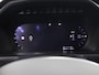 Volvo XC90 2.0 T8 Recharge AWD Core Bright | Achteruitrijcamera | Apple CarPlay/Android Auto | Comfortstoelen | Adaptieve Cruise Control | Draadloze telefoonlader | Ele. achterklep | Navigatie | Sfeerverlichting | Stuur en stoelverwarming | 7-Zitplaatsen | Harman/Kardon | Trekhaak |