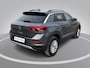 Volkswagen T-Roc 1.0 TSI 81KW/110PK Life Navigatie · Apple/Android Car Play · Camera + Parkeersensoren ·
