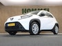 Toyota Aygo X 1.0 VVT-i MT Play - ORIGINEEL NEDERLANDSE AUTO - ACHTERUITRIJCAMERA - CRUISE CONTROL - APPLE CARPLAY/ANDROID AUTO - AIRCO - BLUETOOTH TELEFOONVOORBEREIDING - MULTIMEDIA SCHERM