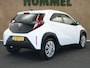 Toyota Aygo X 1.0 VVT-i MT Play - ORIGINEEL NEDERLANDSE AUTO - ACHTERUITRIJCAMERA - CRUISE CONTROL - APPLE CARPLAY/ANDROID AUTO - AIRCO - BLUETOOTH TELEFOONVOORBEREIDING - MULTIMEDIA SCHERM