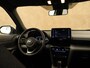 Toyota Yaris Cross 1.5 Hybrid Dynamic - APPLE CARPLAY/ANDROID AUTO - AUTOMATISCHE AIRCO - ACHTERRUITRIJCAMERA - KEYLESS ENTRY/START - ADAPTIEVE CRUISE CONTROL - 17" LICHT METALEN VELGEN - STUURVERWARMING - VOORSTOELEN VERWARMD