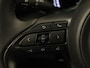 Toyota Yaris Cross 1.5 Hybrid 130 Dynamic - DODEHOEKDETECTIE - VOORSTOELEN VERWARMD - STUURVERWARMING - VOORRUITVERWARMING - PARKEERSENSOREN VOOR EN ACHTER - KEYLESS ENTRY/START - ACHTERUITRIJCAMERA - ADAPTIEVE CRUISE CONTROL - GETINT GLAS ACHTER