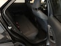 Toyota Yaris Cross 1.5 Hybrid 130 Dynamic - DODEHOEKDETECTIE - VOORSTOELEN VERWARMD - STUURVERWARMING - VOORRUITVERWARMING - PARKEERSENSOREN VOOR EN ACHTER - KEYLESS ENTRY/START - ACHTERUITRIJCAMERA - ADAPTIEVE CRUISE CONTROL - GETINT GLAS ACHTER