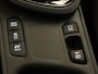 Toyota Yaris Cross 1.5 Hybrid 130 Dynamic - DODEHOEKDETECTIE - VOORSTOELEN VERWARMD - STUURVERWARMING - VOORRUITVERWARMING - PARKEERSENSOREN VOOR EN ACHTER - KEYLESS ENTRY/START - ACHTERUITRIJCAMERA - ADAPTIEVE CRUISE CONTROL - GETINT GLAS ACHTER