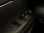 Toyota Yaris Cross 1.5 Hybrid 130 Dynamic - DODEHOEKDETECTIE - VOORSTOELEN VERWARMD - STUURVERWARMING - VOORRUITVERWARMING - PARKEERSENSOREN VOOR EN ACHTER - KEYLESS ENTRY/START - ACHTERUITRIJCAMERA - ADAPTIEVE CRUISE CONTROL - GETINT GLAS ACHTER