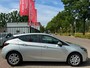 Opel Astra 1.0 Turbo 120 Jaar Edition Start stop 1e eigenaar dealer onderhouden navigatie cruis control parkeer sensor