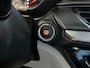 Suzuki Swift 1.2 Style Smart Hybrid / Adaptieve cruise / Navi / Draadloos Apple / Android / Keyless / Zuinigste hybride / LUXE uit