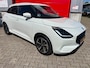 Suzuki Swift 1.2 Style Smart Hybrid / Adaptieve cruise / Navi / Draadloos Apple / Android / Keyless / Zuinigste hybride / LUXE uit