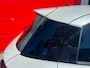 Suzuki Swift 1.2 Style Smart Hybrid / Adaptieve cruise / Navi / Draadloos Apple / Android / Keyless / Zuinigste hybride / LUXE uit