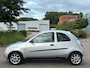 Ford Ka 1.3 Cool & Sound Airco Electric pakket Audio/CD LMV 14" Colorpakket ABS Getint glas 2 x airbag PDC Dealeronderhoud Nw Apk!