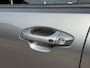 Kia Stonic 1.0 T-GDi MHEV DynamicPlusLine | Apple Carplay / Android Auto | Navigatiesysteem | Stoel + Stuurverwarming | Licht + Regensensor | Parkeersensoren + Camera Achter | Cruise Control | 16" Lichtmetalen Velgen