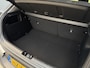 Kia Stonic 1.0 T-GDi MHEV DynamicPlusLine | Apple Carplay / Android Auto | Navigatiesysteem | Stoel + Stuurverwarming | Licht + Regensensor | Parkeersensoren + Camera Achter | Cruise Control | 16" Lichtmetalen Velgen