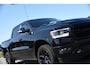 Dodge Ram 1500 5.7 V8 4x4 Crew Cab Laramie Full Options! 360 Camera, Pano, Adaptieve Cruise, LED, 402pk, Leder, Luchtvering, 3500kg Trekhaak, Stoel verkoeling/verwarming, Uniek!