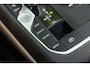 BMW 3-Serie 318d 190 PK High Executive Edition Dravitgrau metallic I Leder I Led I HiFi I Head Up I Sportstoelen I NL Auto I NAP