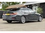 BMW 3-Serie 318d 190 PK High Executive Edition Dravitgrau metallic I Leder I Led I HiFi I Head Up I Sportstoelen I NL Auto I NAP