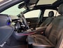 Mercedes-Benz A-klasse 200 AMG Pano, Cruise Control, Apple Carplay, Sfeerverlichting, Achteruitrijcamera, Elek Stoel, Airco