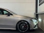 Mercedes-Benz A-klasse 200 AMG Pano, Cruise Control, Apple Carplay, Sfeerverlichting, Achteruitrijcamera, Elek Stoel, Airco