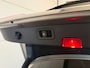 Mercedes-Benz A-klasse 200 AMG Pano, Cruise Control, Apple Carplay, Sfeerverlichting, Achteruitrijcamera, Elek Stoel, Airco
