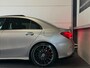 Mercedes-Benz A-klasse 200 AMG Pano, Cruise Control, Apple Carplay, Sfeerverlichting, Achteruitrijcamera, Elek Stoel, Airco