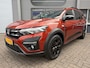Dacia Jogger 1.0 TCe Extreme 110PK Trekhaak,Navi,Clima,Cruise,Isofix,Carplay,Stoelverwarming,ElektrRamen+Spiegels,Led,Lmv,Dakrail