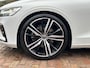 Volvo V60 2.0T 163PK B3 Hybrid R-Design + 20"/ Navi/ Ad.Cruise/ Clima/ Full-LED/ Winterpakket/ Leder/ Camera/ Trekhaak/ NL auto