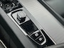Volvo V60 2.0T 163PK B3 Hybrid R-Design + 20"/ Navi/ Ad.Cruise/ Clima/ Full-LED/ Winterpakket/ Leder/ Camera/ Trekhaak/ NL auto