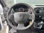 Renault Master L3H2 T35 dCi Rolstoelvervoer 9-Persoons Rolstoellift Airco Cruise controle Achterruitrijcamera Telefoonverbinding Dealer onderhouden Euro 6 Personenvervoer Rolstoelbus Taxi