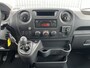 Renault Master L3H2 T35 dCi Rolstoelvervoer 9-Persoons Rolstoellift Airco Cruise controle Achterruitrijcamera Telefoonverbinding Dealer onderhouden Euro 6 Personenvervoer Rolstoelbus Taxi