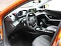 Peugeot 2008 SUV Allure Pack 130pk | Achteruitrijcamera | Apple Carplay/Android Auto | Cruise Control