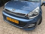 Kia Rio 1.2 CVVT DynamicLine Sport, camera, navia, cruise, elec pakket, xenon-led, trekhaak, 17"inch 153.366 km NWE APK