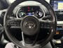 Toyota Yaris 1.5 Hybrid Executive Parkeersensoren V+A , HUD , Stoelverwarming , Camera , JBL Geluidsysteem , BTW auto , Orgineel NL
