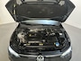 Volkswagen Golf 1.5 TSI Life Business Alcantara Sfeerverlichting Camera Virtual Cockpit