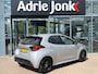 Mazda 2 Hybrid 1.5 Homura AUTOMAAT | HYBDRIDE | 916km | bijna NIEUW | A. CAMERA | APPLE CARPLAY/ANDROID AUTO | 17 INCH LM | | STOEL- en STUURVERWARMING |