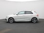Audi A1 Sportback 25 TFSI S edition l Adaptive cruise control l Climate control l Dodehoekdetectie l Stoelverwarming l Navigatie l Audi smartphone interface l Privacy glas l Optiekpakket zwart plus l Ledkoplampen l Audi sound system