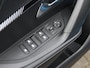 Peugeot 2008 1.2 PureTech 100 Allure 1e Eigenaar | LED | Parkeersensoren V+A | Keyless | 17" LMV | Apple Carplay & Android Auto