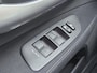 Toyota Auris 1.8 Full Hybrid Aspiration 64dkm nwe banden