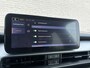 Jeep Avenger 1.2T e-Hybrid 110pk Automaat Summit | Adaptieve Cruise Control | JBL Audio | Lane Assist | Apple Carplay | Navigatie | Parkeersensoren Voor & Achter | Parkeercamera |
