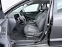Kia Niro EV DynamicLine 64.8 kWh - Navigatie - Apple Carplay/Android Auto - Parkeersensoren voor en achter - Fabrieksgarantie tot 2032