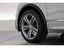Volkswagen Tiguan 1.5 TSI ACT Highline Business R | Rijklaar! | Orig. NL | Elek. Trekhaak | Dig. Cockpit | Adapt. Cruise | NAV+App. Connect | Stoelverw. | PDC | Rijmodus | Elek. Klep | LED | 19'' V