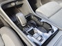 Volvo XC40 B4 211PK Plus Dark | BLIS | Trekhaak | H&K | Verwarm. Stoelen+Stuur | ACC | PDC V+A | Camera Achter |