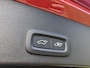 Volvo XC40 B4 211PK Plus Dark | BLIS | Trekhaak | H&K | Verwarm. Stoelen+Stuur | ACC | PDC V+A | Camera Achter |